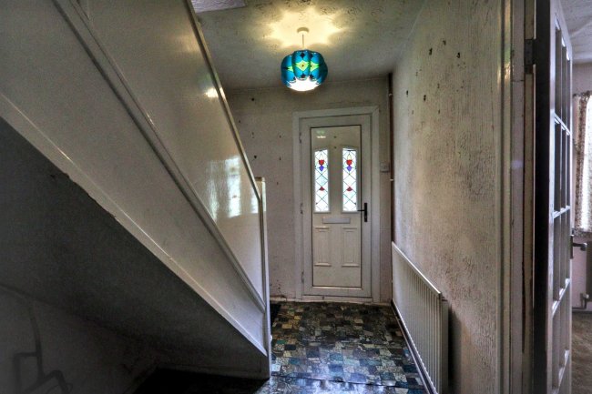 43 Wythburn Road, Chesterfield, Derbyshire, S41 8DP 1