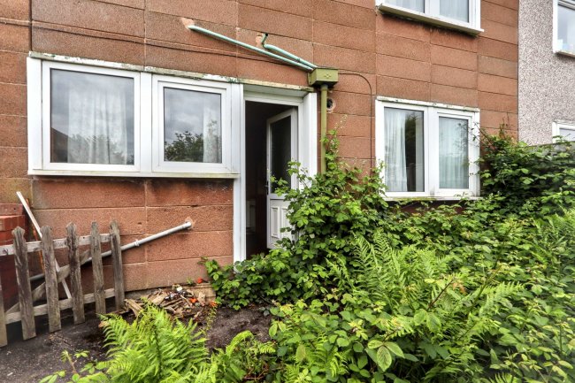 43 Wythburn Road, Chesterfield, Derbyshire, S41 8DP 1