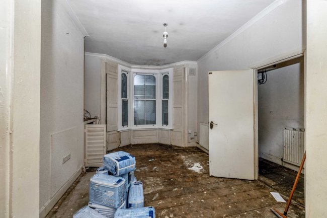 74 Lyal Road, Bow London E3 5QQ 8