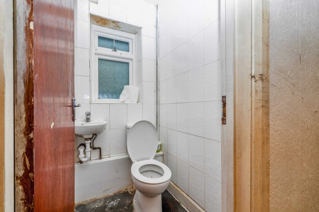 74 Lyal Road, Bow London E3 5QQ 8