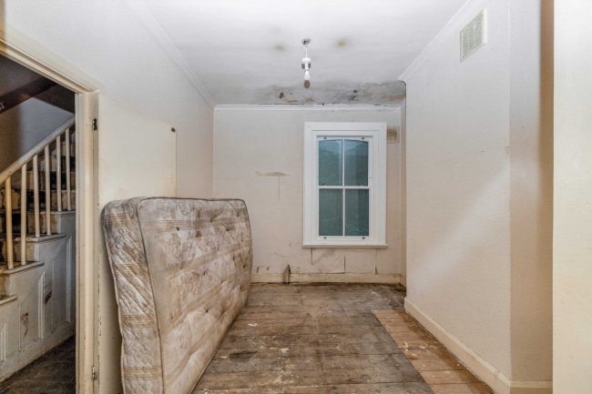 74 Lyal Road, Bow London E3 5QQ 8