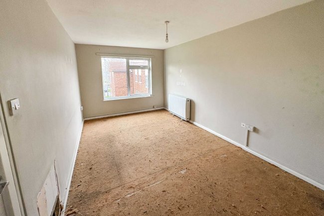 85 Waiblingen Way, Devizes, Wiltshire SN10 2BW 1