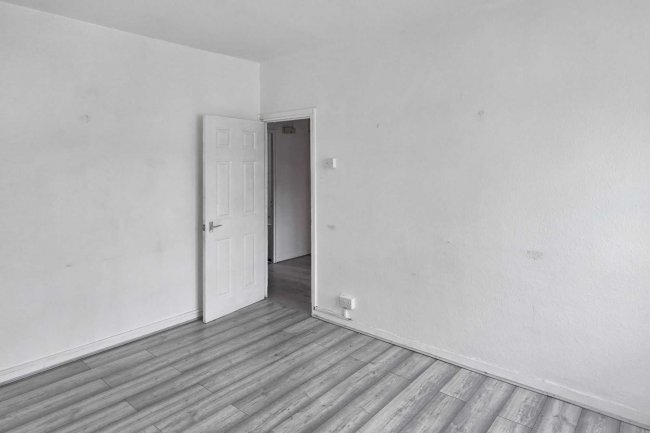 Flat 110, Phipps House, Australia Road, London, W12 7QF 3