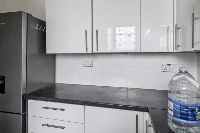 Flat 110, Phipps House, Australia Road, London, W12 7QF 3