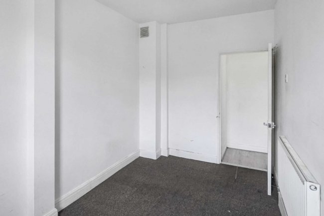 Flat 110, Phipps House, Australia Road, London, W12 7QF 3