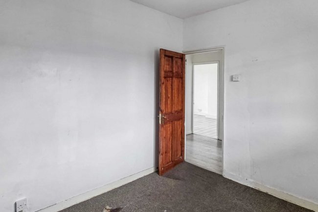 Flat 110, Phipps House, Australia Road, London, W12 7QF 3