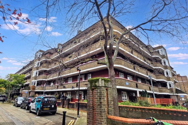 Flat 110, Phipps House, Australia Road, London, W12 7QF 3