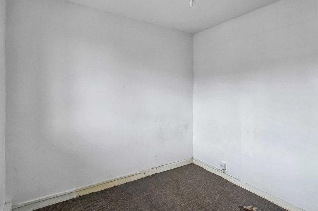 Flat 110, Phipps House, Australia Road, London, W12 7QF 3