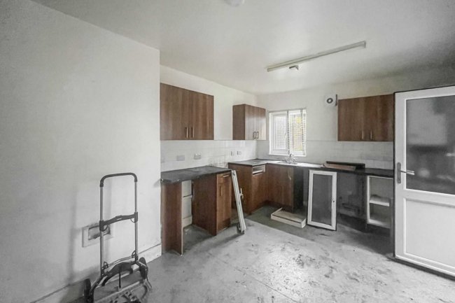 117 Penwith Road, Earlsfield, London SW18 4PY 9