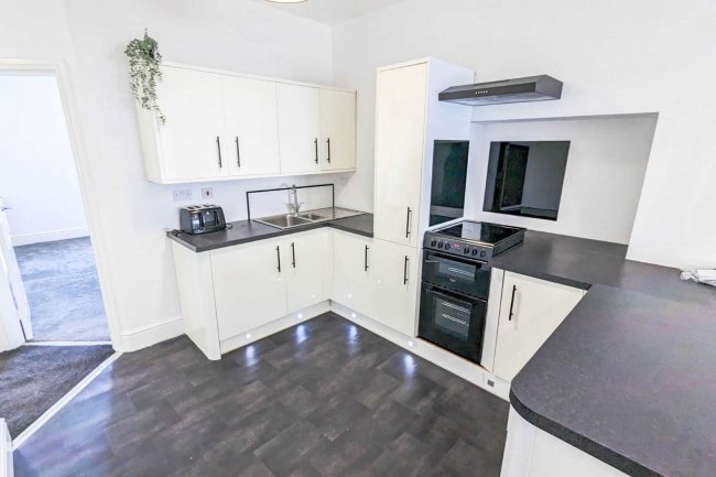 48 Holderness Road, Hull, HU9 1ED 9