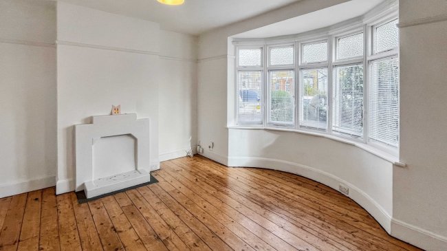 77 Grangehill Road, Eltham, London, SE9 1SF 5