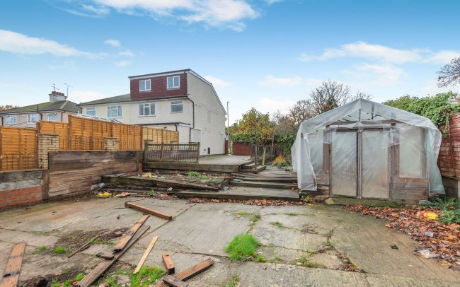 Site adjacent to 2 Cranborne Road, Potters Bar, Hertfordshire EN6 3AH 6