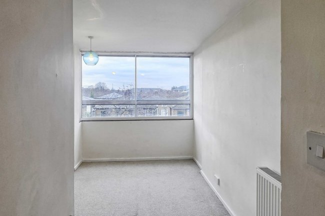 Flat 8 The Towers, Lower Mortlake Road, Richmond, Surrey, TW9 2JR 7