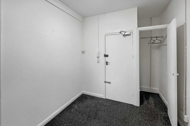 304A High Street, Sutton, Surrey, SM1 1PQ 6