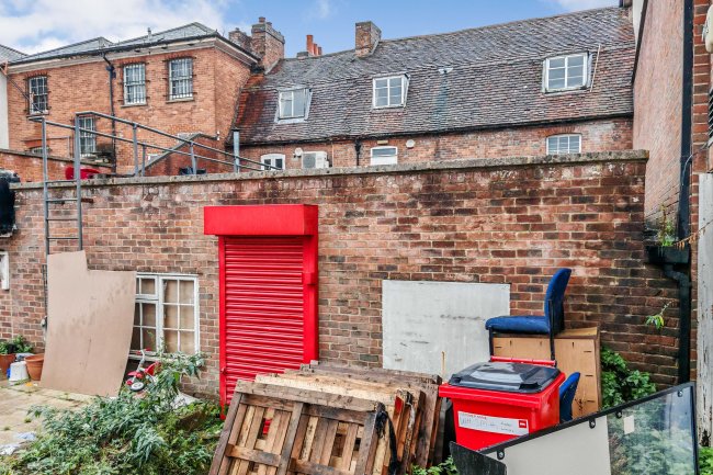 15 The Borough, Farnham, GU9 7NF 7