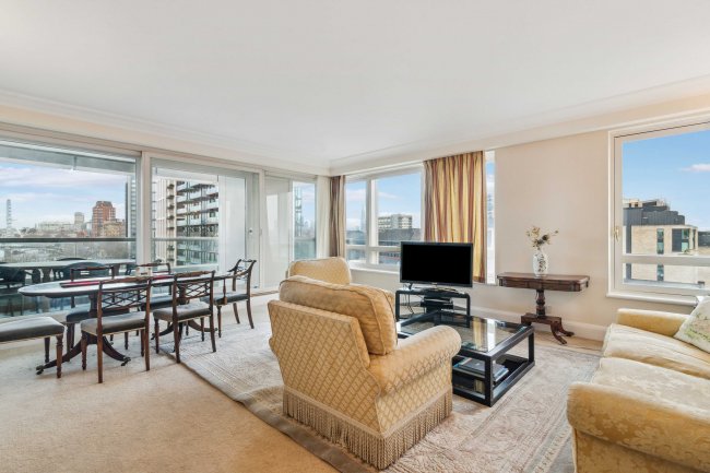Flat 22, Peninsula Heights, 93 Albert Embankment, Vauxhall, London, SE1 7TY 3