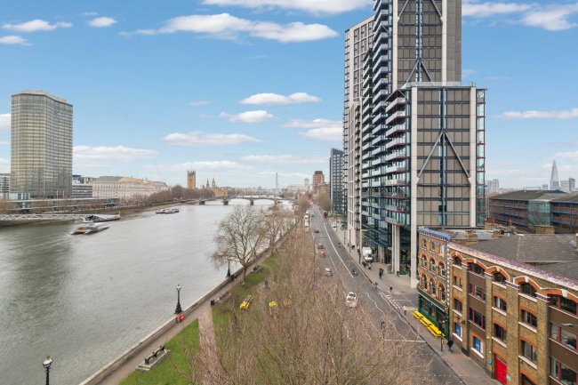 Flat 22, Peninsula Heights, 93 Albert Embankment, Vauxhall, London, SE1 7TY 3