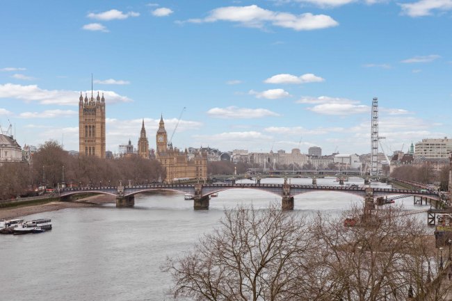 Flat 22, Peninsula Heights, 93 Albert Embankment, Vauxhall, London, SE1 7TY 3