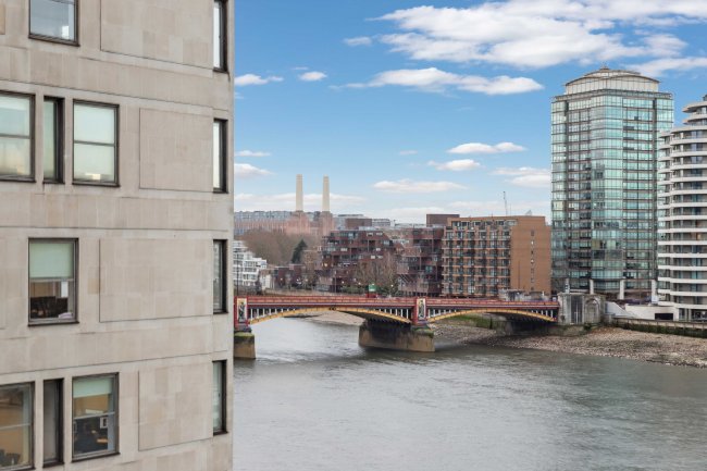Flat 22, Peninsula Heights, 93 Albert Embankment, Vauxhall, London, SE1 7TY 3