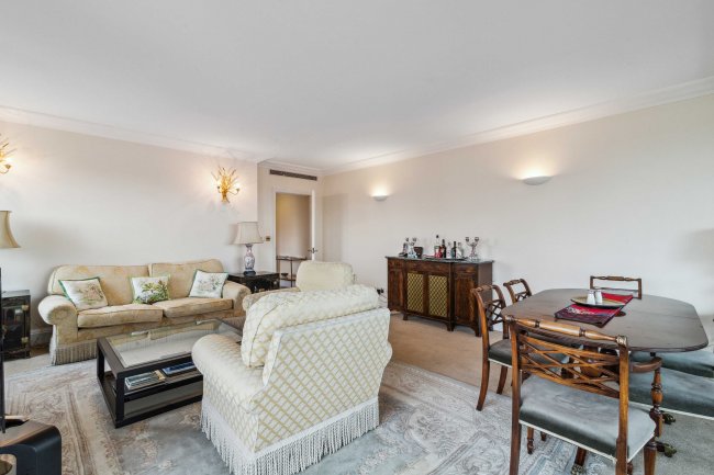 Flat 22, Peninsula Heights, 93 Albert Embankment, Vauxhall, London, SE1 7TY 3