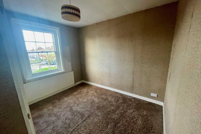 Woodgate, London Road, Epsom, Surrey, KT17 2BB 3