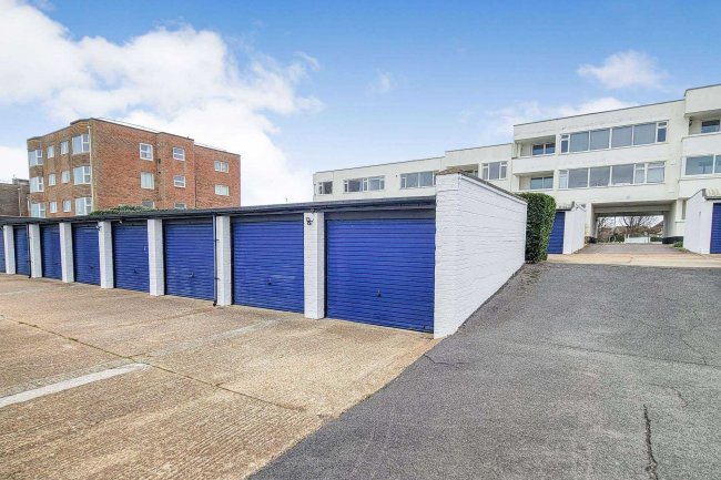 The Haven, Brighton Road, Lancing, West Sussex, BN15 8EU 2