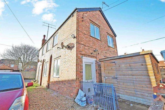 34A Scarbrough Avenue, Skegness, PE25 2TA 10