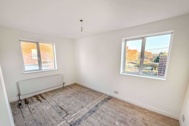 34A Scarbrough Avenue, Skegness, PE25 2TA 10