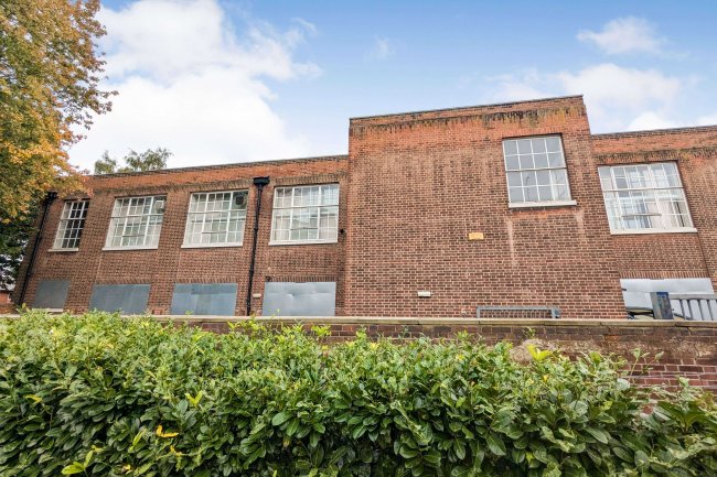 35 Eastgate, Leeds, LS2 7RE 8