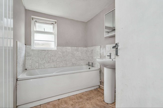 108 & 110 Old Yarmouth Road, Ellingham, Norfolk NR35 2PG 19