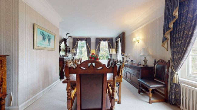 Sowberry Court, Moulsford, Wallingford, Oxfordshire OX10 9JG 3