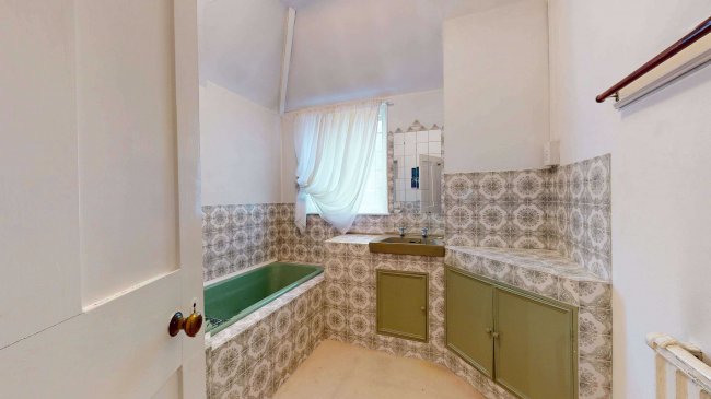 Sowberry Court, Moulsford, Wallingford, Oxfordshire OX10 9JG 3