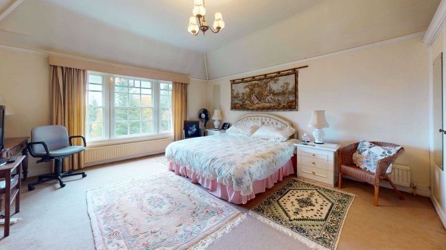 Sowberry Court, Moulsford, Wallingford, Oxfordshire OX10 9JG 3