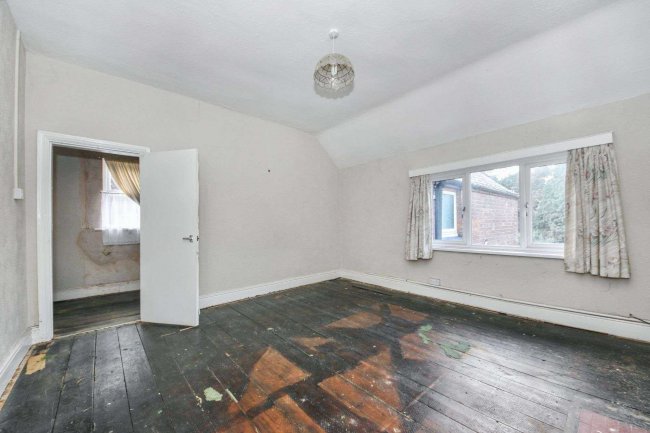 249 Lichfield Road, Mere Green, Sutton Coldfield B74 2XD 6