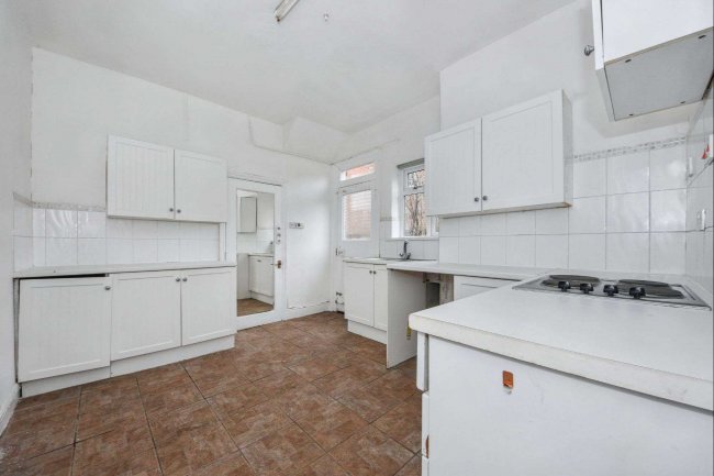 249 Lichfield Road, Mere Green, Sutton Coldfield B74 2XD 6