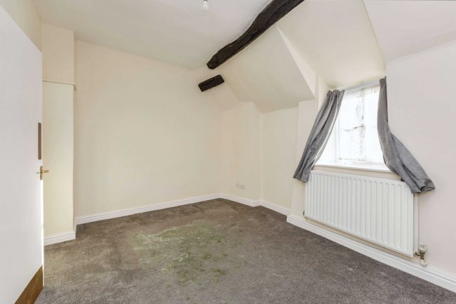 107 High Street, Witney, Oxfordshire, OX28 6HY 5