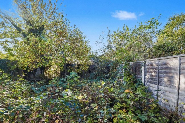 15 Sweechgate, Broad Oak, Canterbury, Kent, CT2 0QY 5