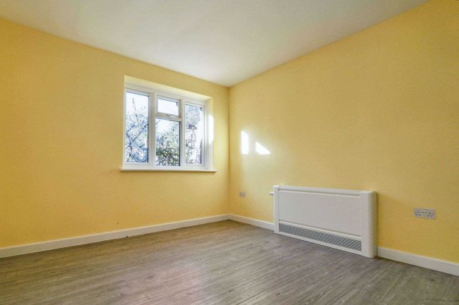 15 Sweechgate, Broad Oak, Canterbury, Kent, CT2 0QY 5