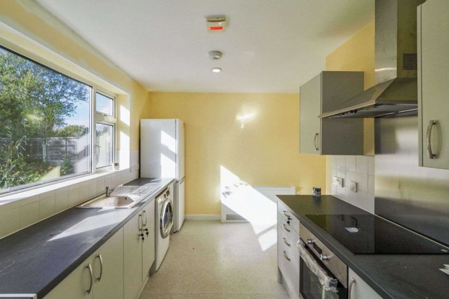 15 Sweechgate, Broad Oak, Canterbury, Kent, CT2 0QY 5