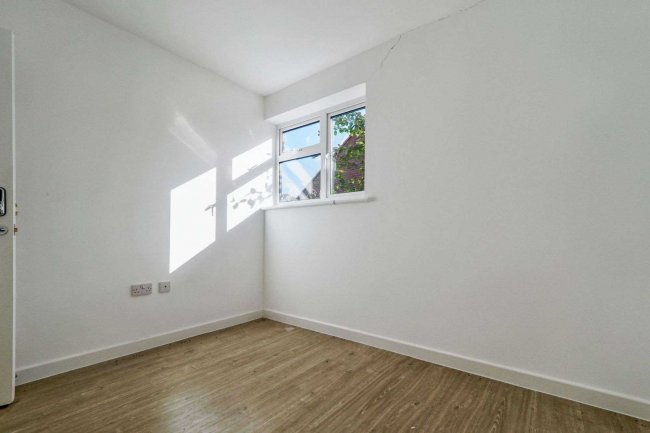 15 Sweechgate, Broad Oak, Canterbury, Kent, CT2 0QY 5