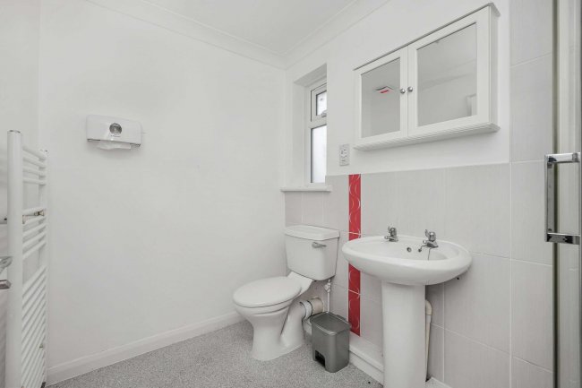 3 The Close, Cockering Road, Canterbury, CT1 3UZ 9