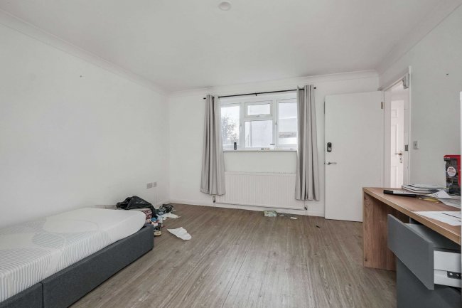 3 The Close, Cockering Road, Canterbury, CT1 3UZ 9