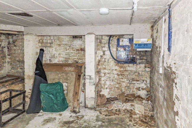 1 Gladstone Street, Workington, Cumbria, CA14 2YF 6