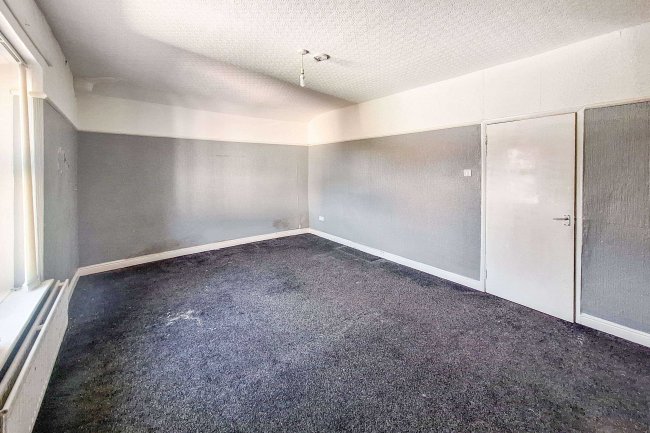 1 Gladstone Street, Workington, Cumbria, CA14 2YF 6