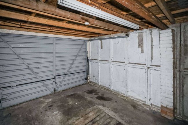 9 Joydon Drive, Chadwell Heath, Romford RM6 4ST 1