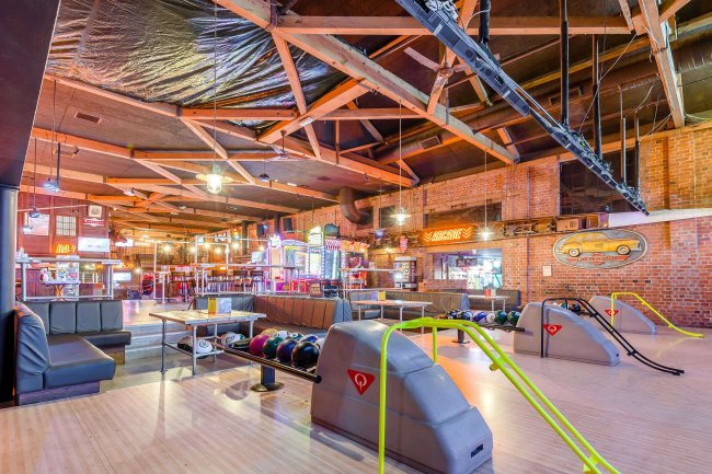 Hereford Bowl, Station Approach, Hereford HR1 1BB 6