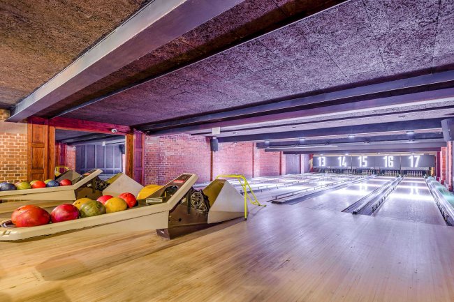 Hereford Bowl, Station Approach, Hereford HR1 1BB 6