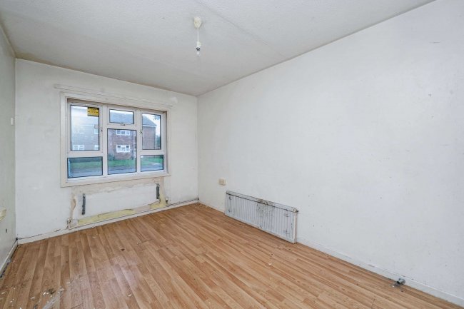 Flat 77, New Road, Datchet, Slough, SL3 9JA 3