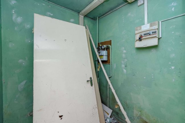 Flat 77, New Road, Datchet, Slough, SL3 9JA 3