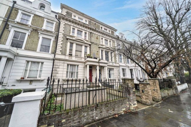 42D Cambridge Gardens, Notting Hill, London W10 5UD 2